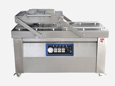 肥(fei)牛肥羊深加(jia)工配套設備(bei)/600雙室包裝機(ji)